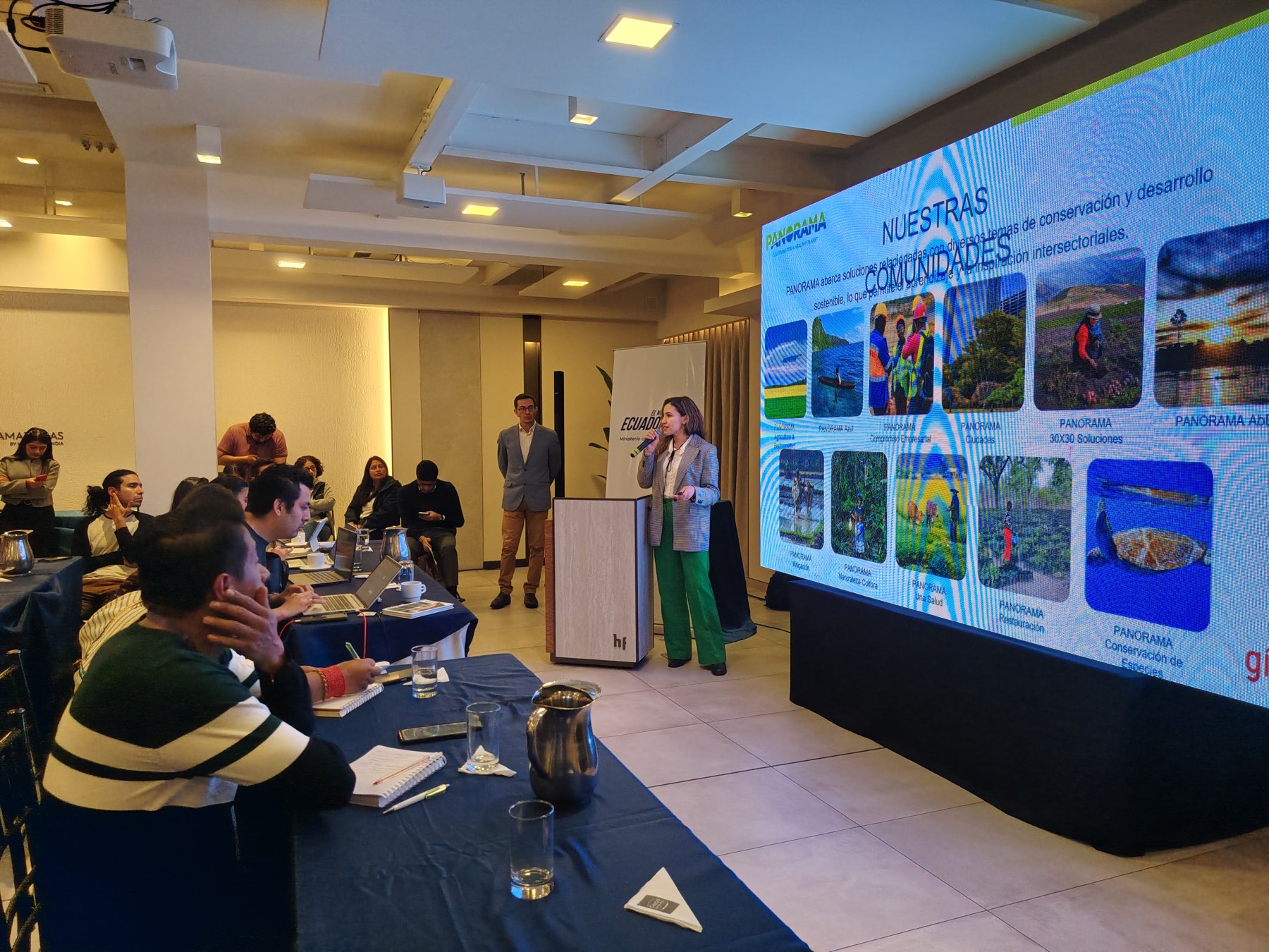 Presentación con pantalla LED de gran formato